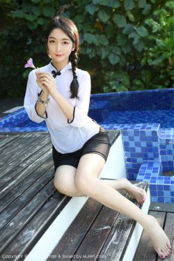 李老汉和他三个女